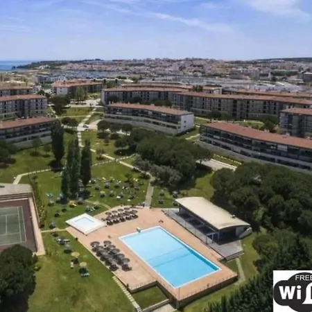 Sea View Near Meia In Lagos! * Λάγος