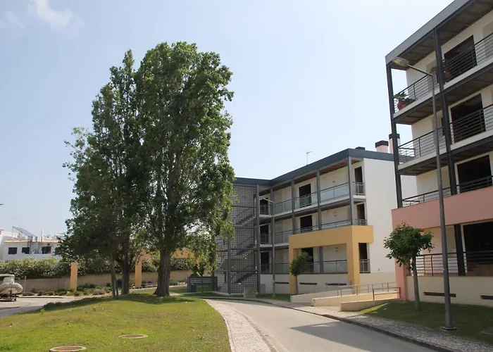 Sea View Near Meia In Lagos! Apartment *